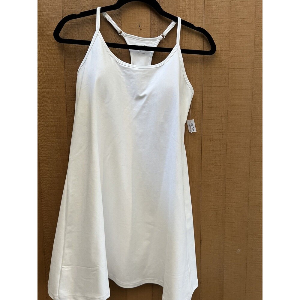dress medium petite OLD NAVY white Sleeveless PowerSoft Performance Racer-Back